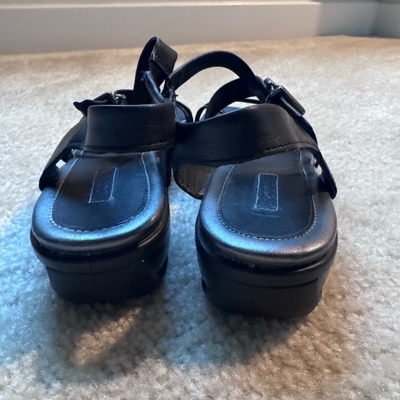 Black Womens Ecco Shoes Size 38 EU Sandals Open Toe Strap - Picture 3 of 5